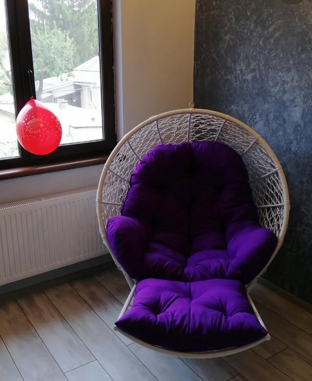 Крісло кошик плетений зі штучного ротанга