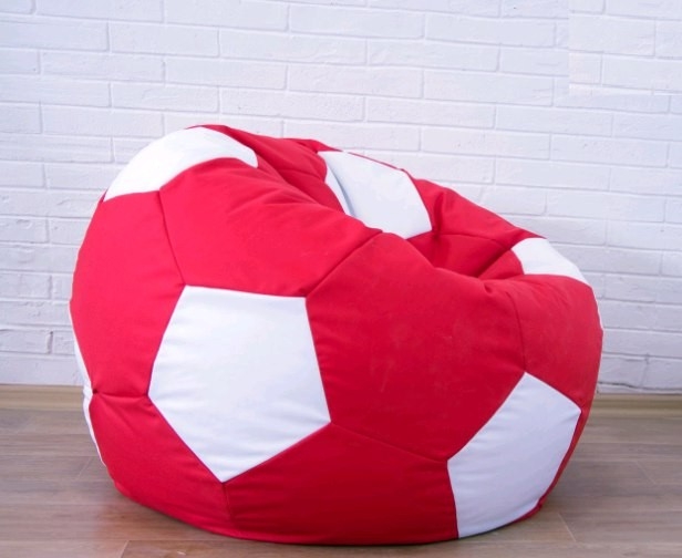 Червоно білий крісло м'яч