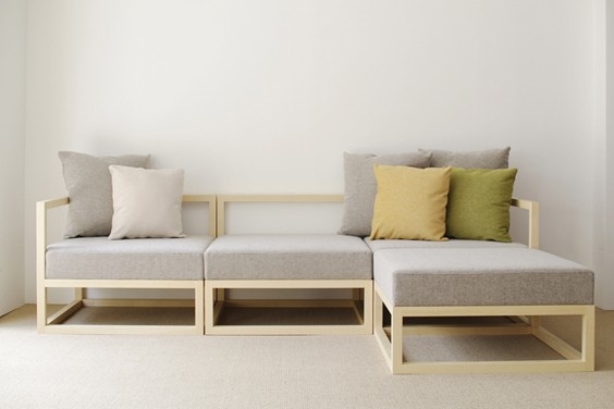Купити модульні дивани з дерева від виробника.